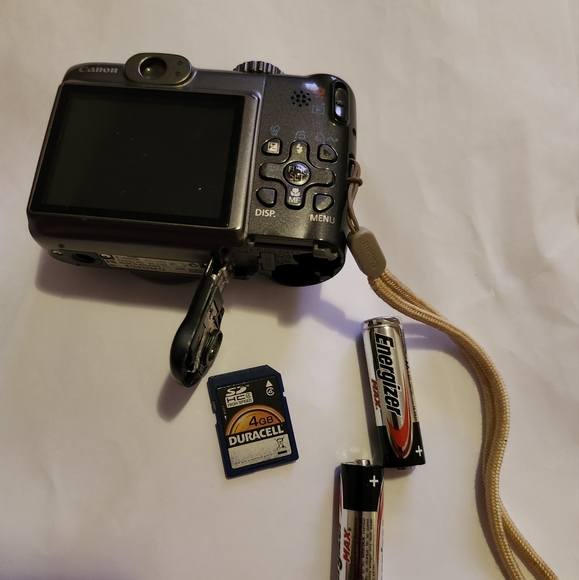 Vintage Canon Power Shot A590 Digital Camera - Picture 4 of 8